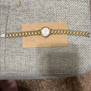 Elegant Gold and Silver Women's Bracelet